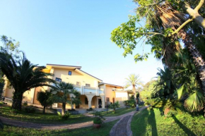 Гостиница San Michele Apartments&Rooms  Катанцаро